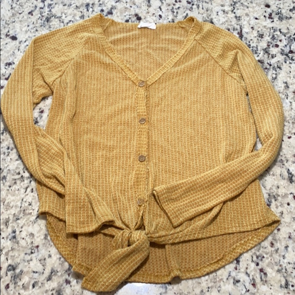 Women's summer lightweight long sleeve shirt